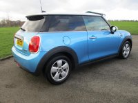 MINI HATCH