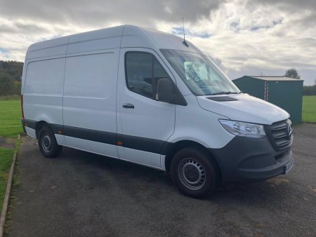 MERCEDES-BENZ SPRINTER