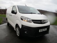 VAUXHALL VIVARO