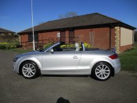 AUDI TT