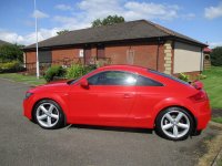 AUDI TT