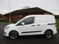 FORD TRANSIT COURIER